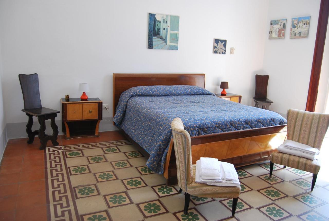 Donna Bianca B&B Specchia Room photo
